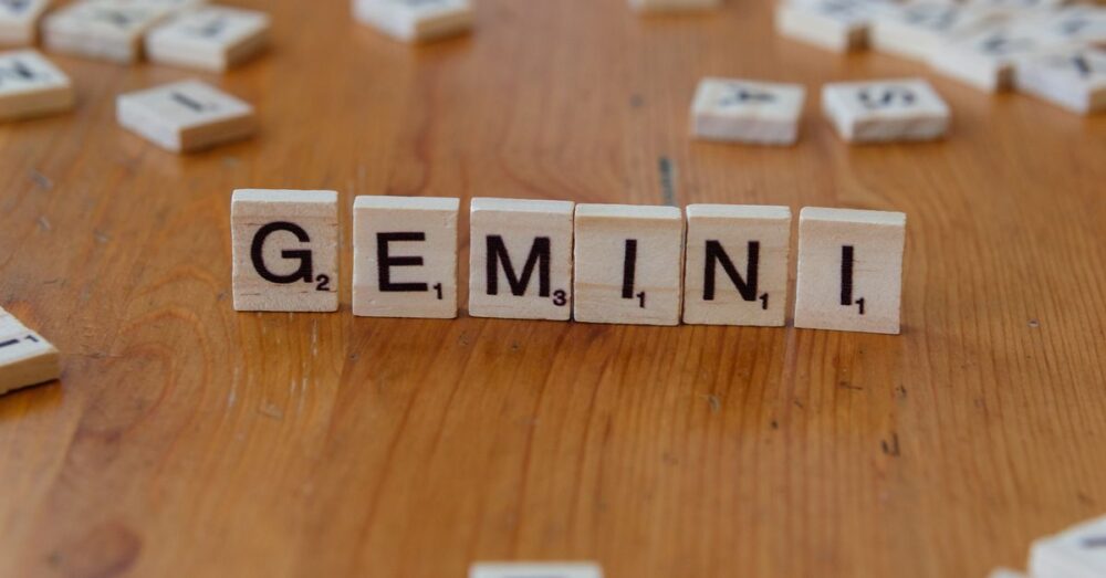 Gemini 3の構造とマルチモーダル処理能力を示す技術イメージ