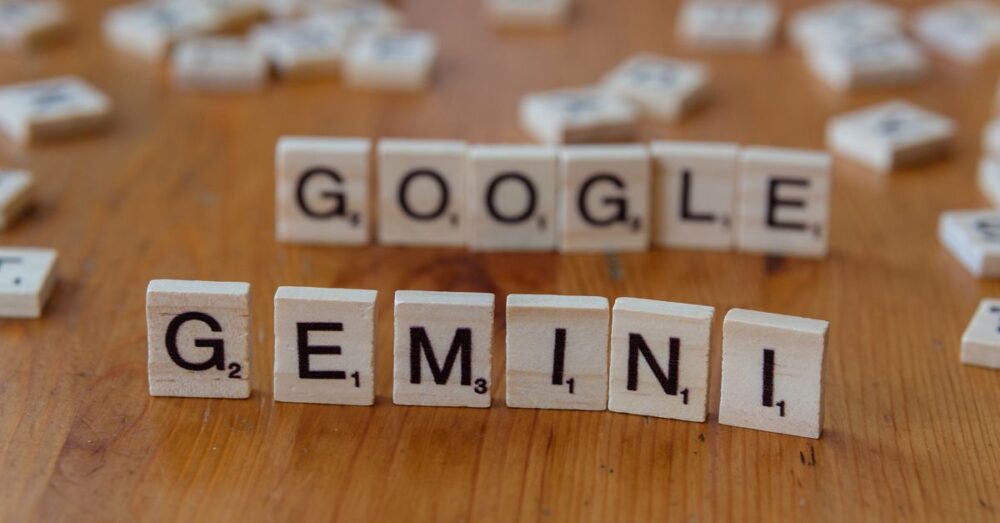Google GeminiがGmailの内容を要約して表示しているイメージ。重要なメール情報を素早く確認可能。