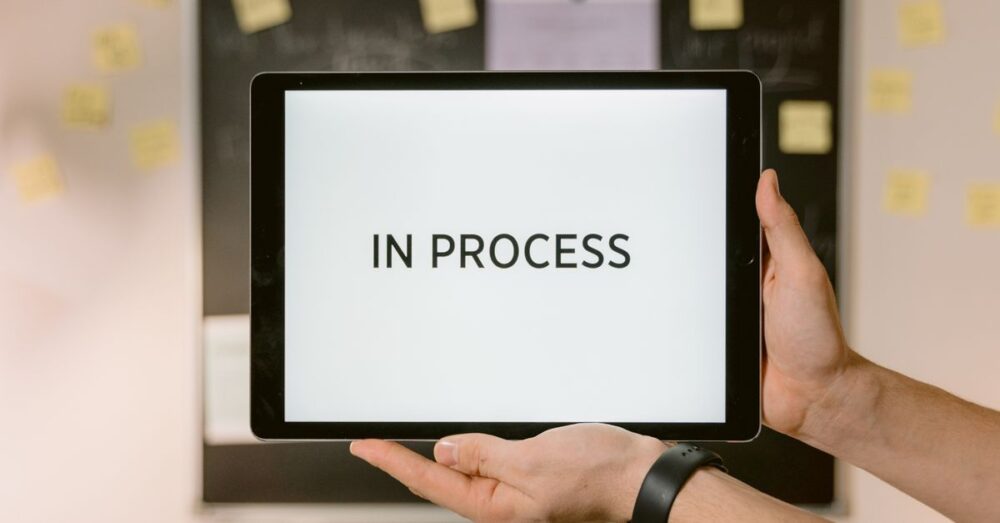 ビジネス業務に特化したAI活用例を示した図