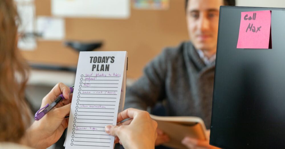 無料プランありのAI議事録ツール5選を紹介するイメージ