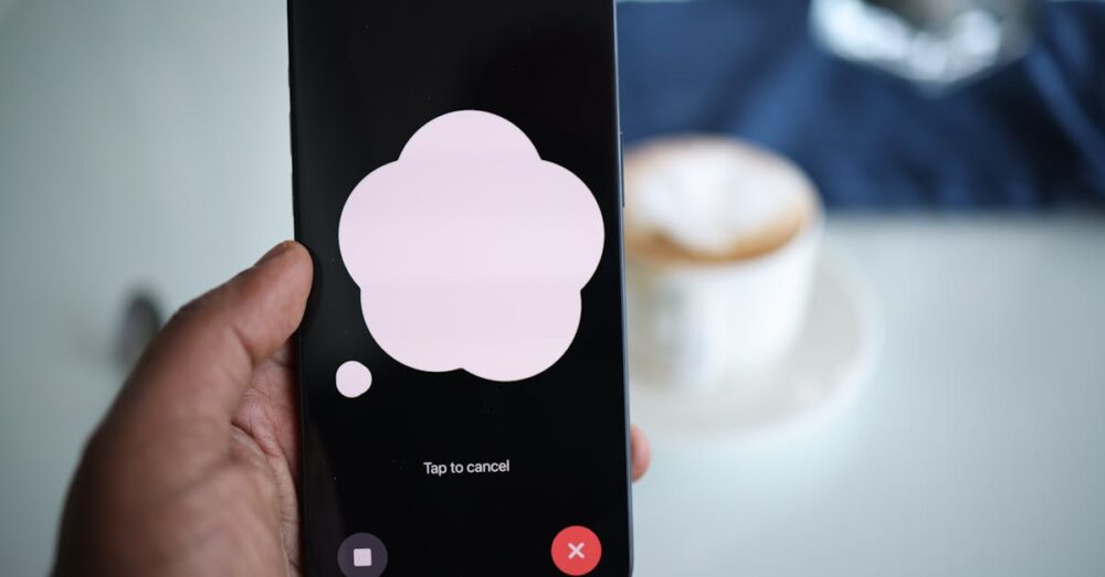 Qwen3-TTSの多彩な音声再現機能について解説した図解やイメージ